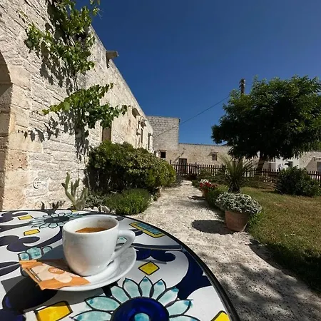 Masseria Signora Bed & Breakfast *